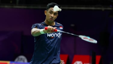 Hasil Kejuaraan Dunia BWF 2026: Gilas Tunggal Finlandia Straight Game, Alwi Farhan Melangkah Mulus ke Babak 16 Besar