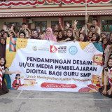 Dosen Universitas Global Jakarta Dampingi Guru SMP Bina Sejahtera Depok Rancang Media Belajar Digital Berbasis UI/UX