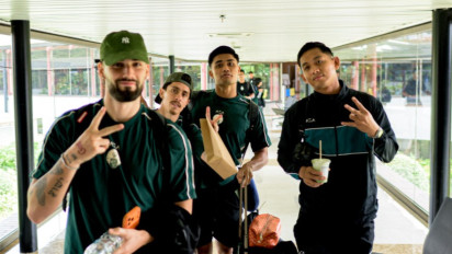 Sudah Punya 10 Pemain Asing, Persebaya Justru Ambil Langkah Mengejutkan Jelang Super League