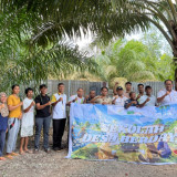 Sekolah Desa Berdaya Sambangi Kolam dan Sawah di Kalimantan Barat