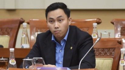 DPR Dorong Guru PPPK di Daerah 3T Diprioritaskan Jadi PNS