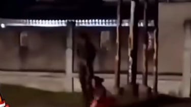 Identitas Pria yang Viral Seret hingga Jambak Pacar di Pinggir Jalan Medan, Ternyata Sopir Angkot