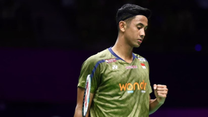Hasil Kejuaraan Dunia BWF 2026: Singkirkan Tuan Rumah, Alwi Farhan Jadi Satu-satunya Wakil Indonesia di Perempat Final