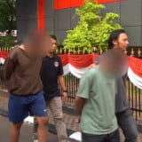 Dua Remaja Pengedar 72 Klip Tembakau Sintetis Diciduk Polisi di Depok, Jual Barang Haram Lewat Medsos-Pakai Sistem Tempel