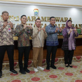 DPR dan Kemendagri Kolaborasi dengan Pemkot Palembang, Perkuat Verifikasi Kependudukan untuk Bansos Tepat Sasaran