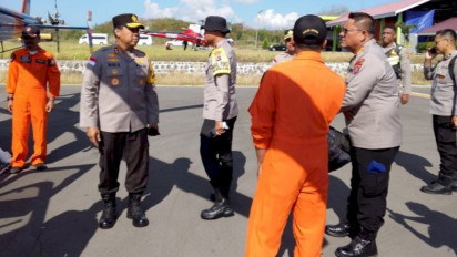 Irjen Rudi Darmoko Tinjau Riung, Mbay, dan Palue Pascagempa Flores Naik Helikopter