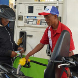 Kisah Korban Gempa NTT, Tetap Layani Warga Agar Kebutuhan Energi Terjaga