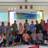 Nelayan Garam Desa Sebubus Sambas Binaan PSPP UMJ dapat Pelatihan Tata Kelola Koperasi dan Pemasaran Produk Kelautan