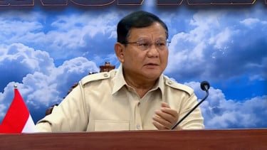 41 Juta Liter Air Diguyur ke Riau, Prabowo Siapkan Tambahan Helikopter Hadapi Karhutla