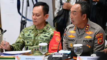 Prabowo Pimpin Rapat Karhutla di Sumsel, Kapolda Sampaikan Laporan dan Hasil Penanganan ke Presiden