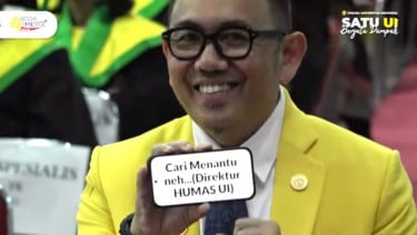 Viral, Aksi Direktur Humas UI ‘Cari Mantu’ Jadi Sorotan, Suasana Wisuda Berubah Cair