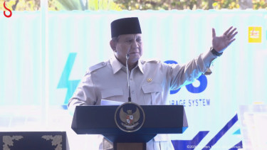 Prabowo Tantang Bahlil, Rosan hingga Bos PLN soal PLTS 100 GWp: Kita Bicara dengan Bukti