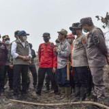 Menhut Pastikan Implementasi Penanganan Karhutla di Lapangan Berjalan Sesuai Arahan Presiden