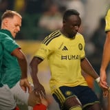 Ronaldo Sampai Out! 4 Momen yang Paling Menyita Perhatian di Laga Al Ettifaq vs Al Nassr Liga Pro Saudi 2026/2027