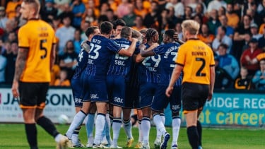 Elkan Baggott Tampil Solid saat Debut, Lini Pertahanan Millwall Dipuji Selangit oleh sang Pelatih