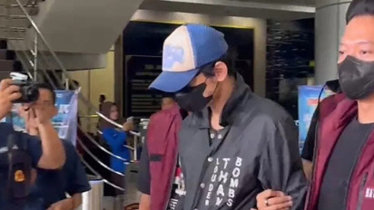 Artis Revaldo Empat Kali Tersandung Narkoba, Polisi Ungkap Barang Bukti dan Jejak Pemasok  
