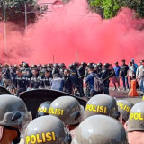 Cegah Massa Aksi dari Luar Jawa ke Jakarta, Polisi Sekat Jalur Tol Hingga Stasiun KRL