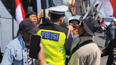 Bus Rombongan AMPB Dihadang Polisi di Kalianyar Pati, Massa Demo Jakarta Alihkan Titik Kumpul