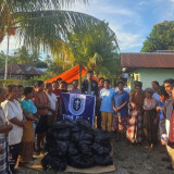 PIKI Peduli Salurkan Ratusan Paket Logistik Warga Terdampak Gempa Bumi di NTT