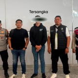 Terungkap Alasan Bule Australia Mesum di Depan Rumah Warga