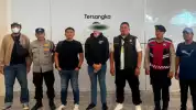 Terungkap Alasan Bule Australia Mesum di Depan Rumah Warga