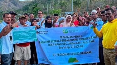 Pegadaian Peduli, Salurkan Bantuan Untuk Pembangunan Jembatan Raba Sa’u Desa Mawu