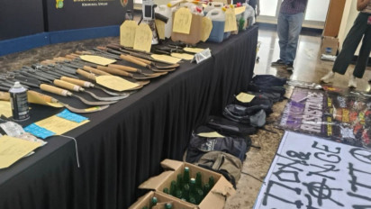 Polda Metro Jaya Amankan Sajam Hingga Bahan Pembuat Bom Molotov Jelang Aksi di Jakarta