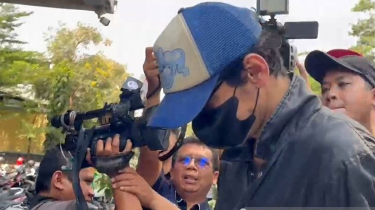 Dua Pemasok Narkoba Aktor Revaldo Diringkus, Keduanya Residivis
            - galeri foto