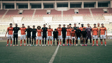 Rafael Struick Cetak Gol Cepat ke Gawang Mantan Klub, Dewa United Menang Telak dari klub Australia Brisbane Roar