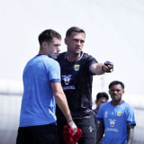 Persib Bandung Masih Aktif di Bursa Transfer Usai Launching Tim, Igor Tolic Sisakan Tempat untuk Luka Modric