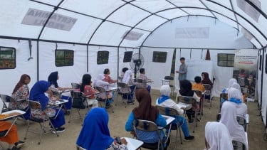 Pascakebakaran Sekolah, Pertamina Patra Niaga Hadirkan Ruang Belajar Darurat di Siswa SMPN 19 Bengkulu