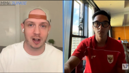 Pakai Jersey Timnas Indonesia, Bilal Hasan Ungkap Proses Tawaran Debut UFC Shanghai yang Datang Begitu Cepat