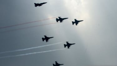 TNI AU Ungkap Alasan Pesawat Tempur Lalu-lalang di Jakarta Hari Ini: Persiapan Flypast Merdeka Run