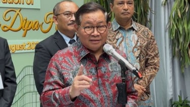 Gubernur Pramono Tegaskan Lapangan Padel Tanpa PBG di Jakarta Dilarang Beroperasi