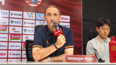 Sister Club Persija Datang ke JIS, Pelatih Brisbane Roar Siap Jadikan Macan Kemayoran sebagai Tolok Ukur