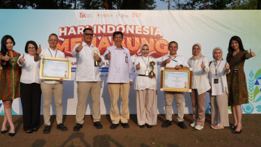 bank bjb Borong Dua Penghargaan OJK di Puncak Hari Indonesia Menabung 2026