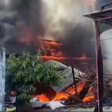 Dua Gudang Kapuk di Pati Ludes Terbakar, Kerugian Tembus Rp300 Juta