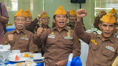HUT RI ke-81: MIND ID Beri Ribuan Paket Sembako dan Kursi Roda untuk Veteran LVRI