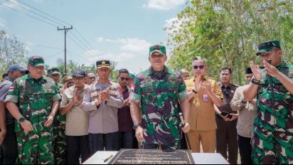 Resmikan 8 Jembatan di Pulau Buru, Akses Warga Kini Makin Terbuka