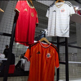 Melihat Lebih Dekat Jersey Baru Tiga Garis Milik Persija Jakarta untuk Super League 2026-2027