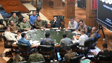 Rapat di Hambalang, Prabowo Bahas Syarat Rekrutmen TNI untuk Suku Dayak Pedalaman