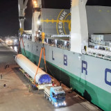 Bukan Kargo Biasa, Begini Strategi Pelabuhan Menangani Wind Mill Tower untuk Pasar Global