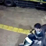 Detik detik Begal Sadis Rampas Motor di Tebet,