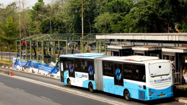 Lensa Berbicara: Potret Revitalisasi Halte Transjakarta Cawang Cililitan