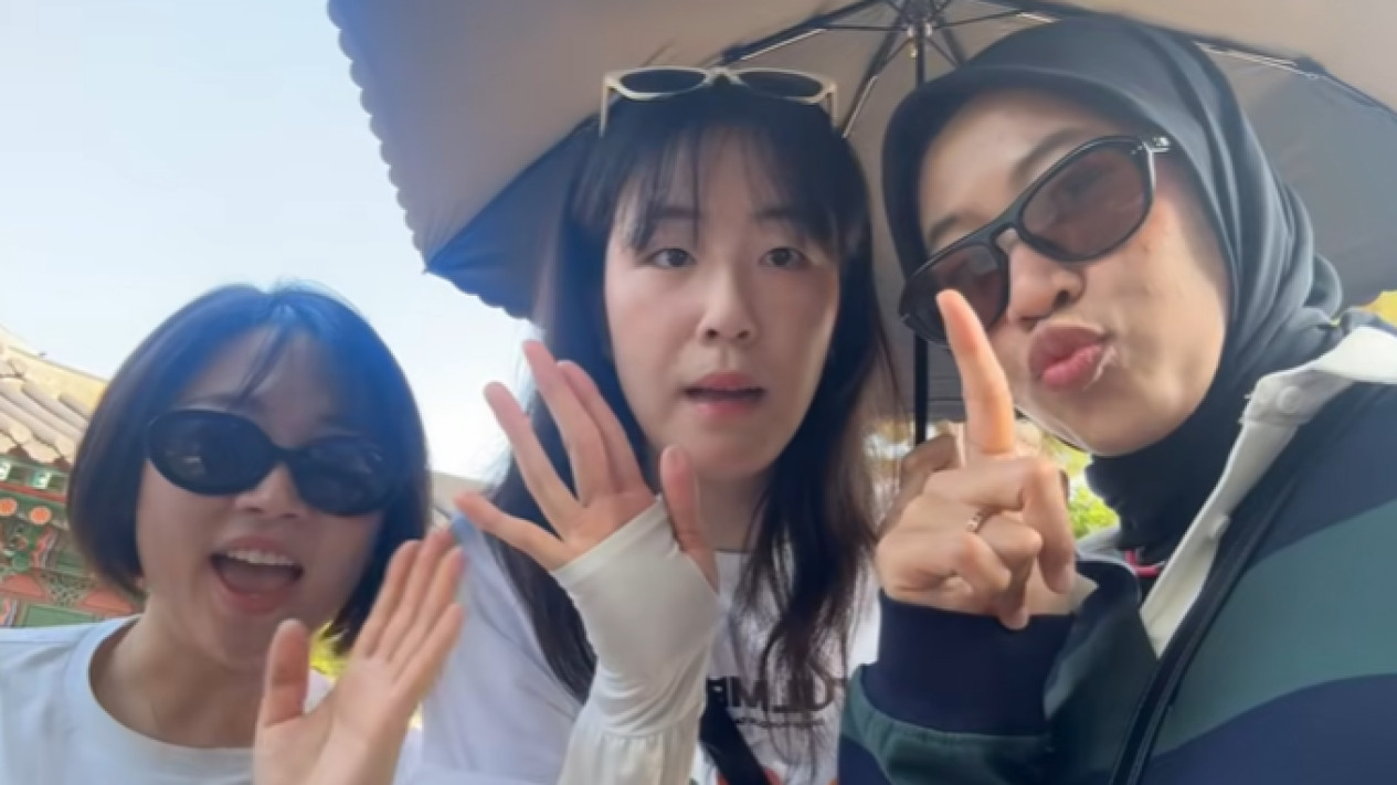 Megawati Hangestri Liburan Bareng Jung Ho-young, Yeum Hye-seon Pilih Main Game dengan 'Bocil' Red Sparks
            - galeri foto