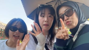 Megawati Hangestri Liburan Bareng Jung Ho-young, Yeum Hye-seon Pilih Main Game dengan 'Bocil' Red Sparks
