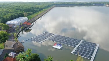 PLN dan Pemprov Bali Kolaborasi Percepat Pengembangan Infrastruktur Energi Bersih, Dukung Program PLTS 100 GWp