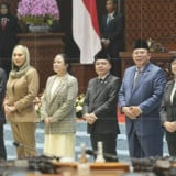 Rapat Paripurna DPR Tetapkan Pimpinan Baru BI: Destry Gubernur, Aida Deputi Senior