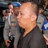 Detik-detik Penangkapan Pelaku Dugaan Pembunuhan Perempuan yang Jasadnya Dibuang dalam Kardus di Bandung