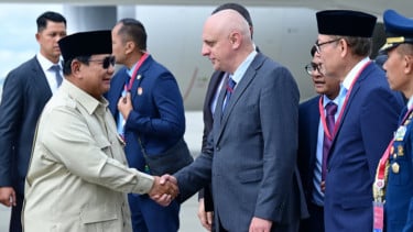 Prabowo Tiba di Vladivostok, Jadi Tamu Kehormatan Utama Putin di Forum Ekonomi Rusia